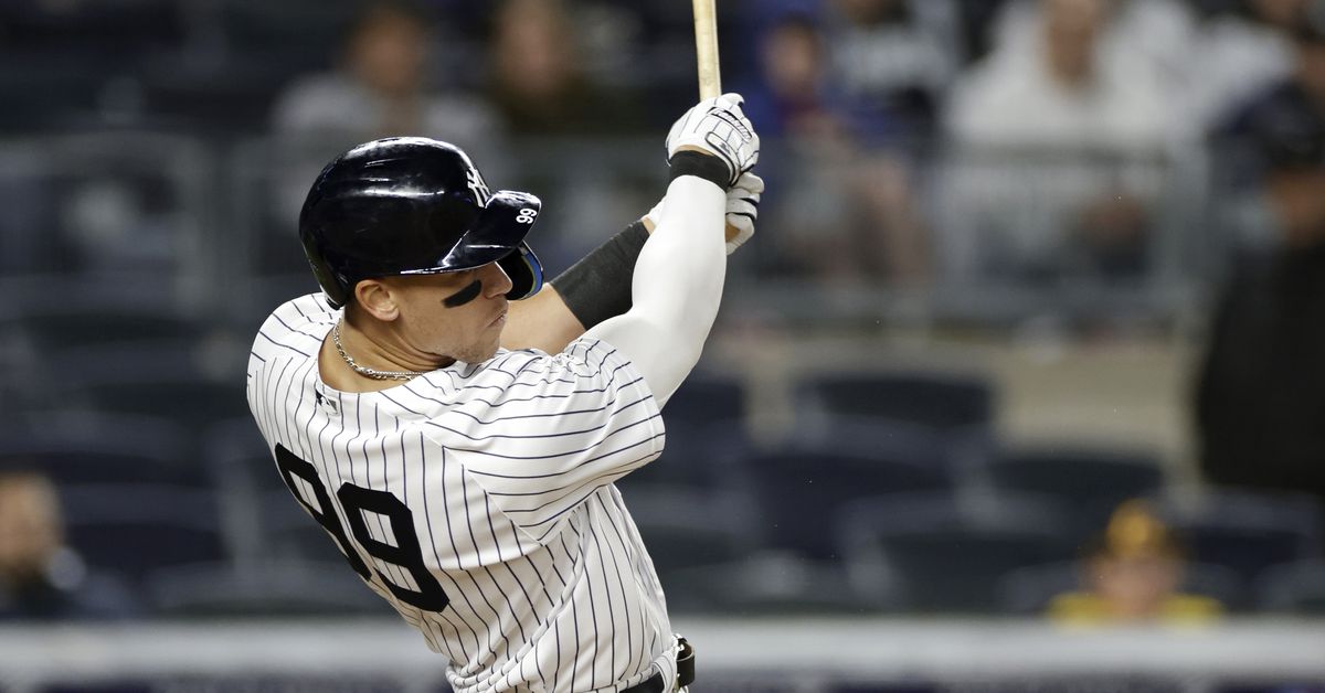 Aaron Judge hits walk-off homer as Yankees stun Blue Jays, 6-5