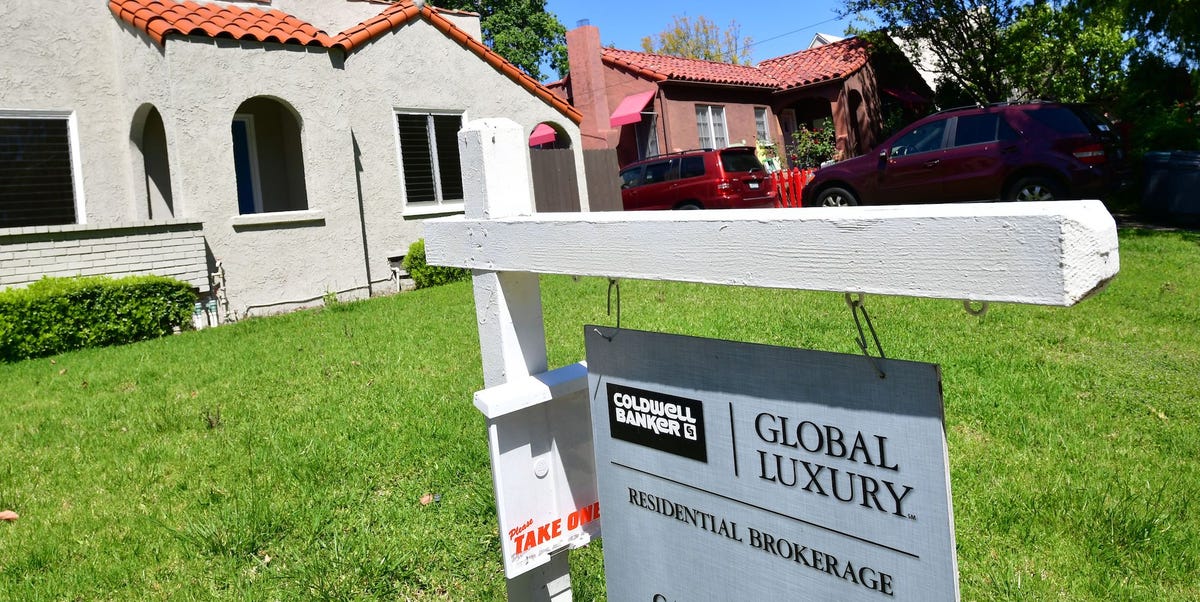Adjustable-Rate Mortgages Surge as Interest Rates Rise