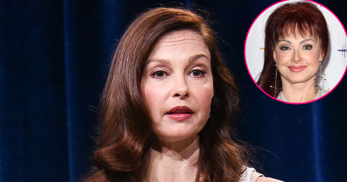 Ashley Judd Discovered Mom Naomi Judd on Her Final Day