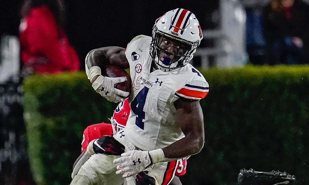 Auburn Tigers Top 10 Players: College Football Preview 2022