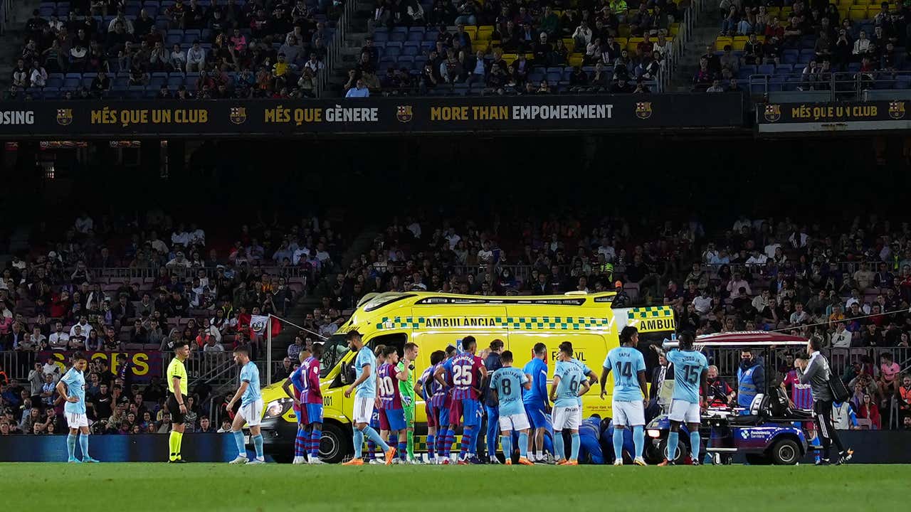 Barcelona defender Araujo leaves hospital following concussion treatment after being stretched onto ambulance at Camp Nou after collision with Gavi