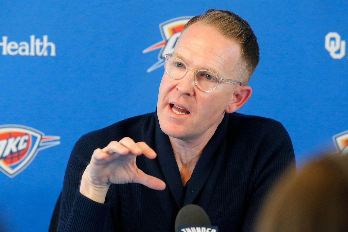 Bill Simmons suggests that the Lakers should go after Thunder GM Sam Presti