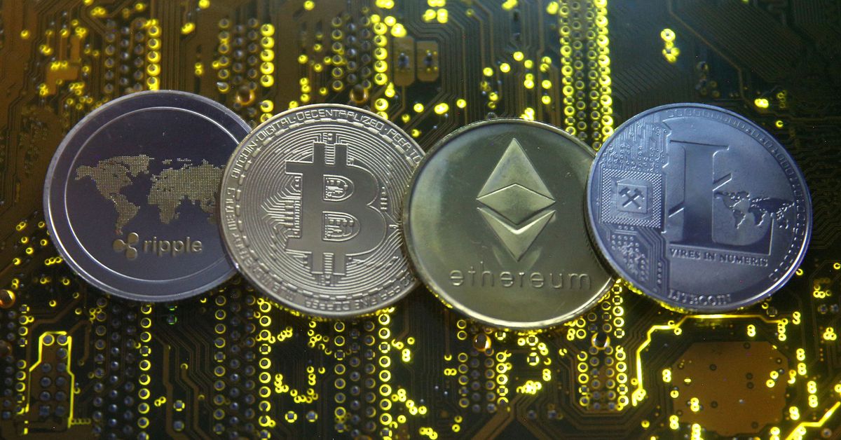 Bitcoin eyes record losing streak as 'stablecoin' collapse crushes crypto