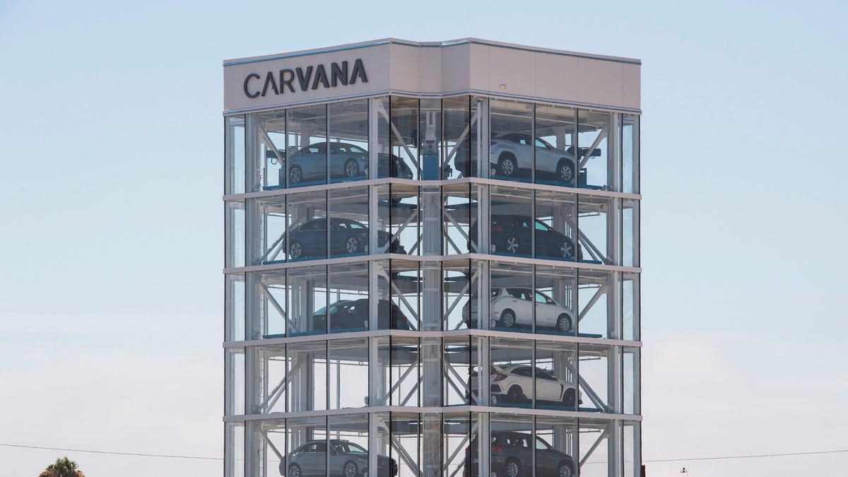 Carvana Lays Off Thousands on Same Day It Buys Auction House