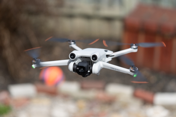 DJI's new Mini 3 Pro drone hits the aerial photography sweet spot – TechCrunch