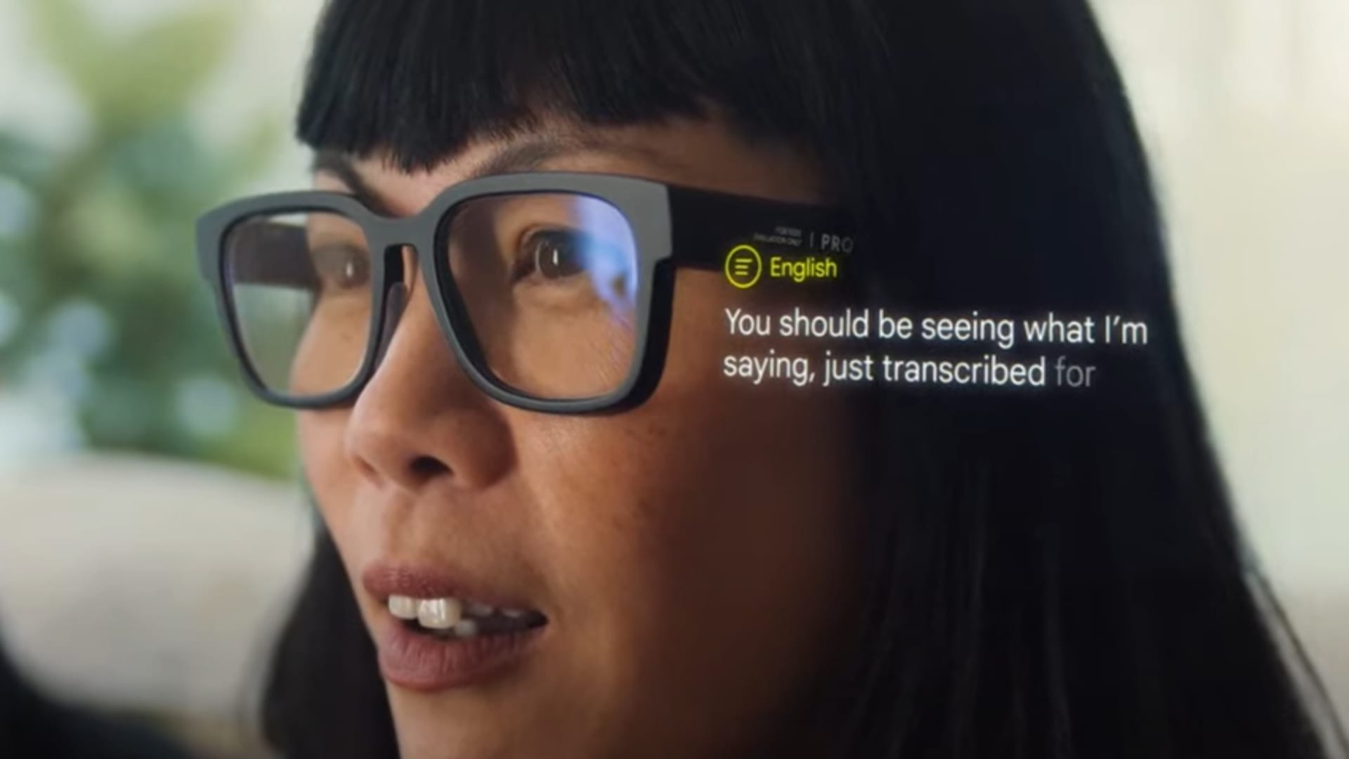 Google smart glasses prototype translates languages ​​in real time