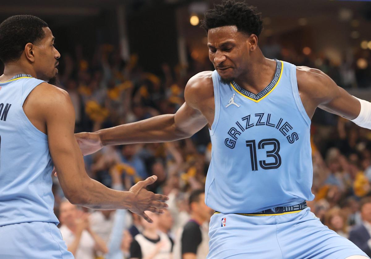 Grizzlies crush Warriors in Game 5 to stay alive, cut series deficit to 3-2
