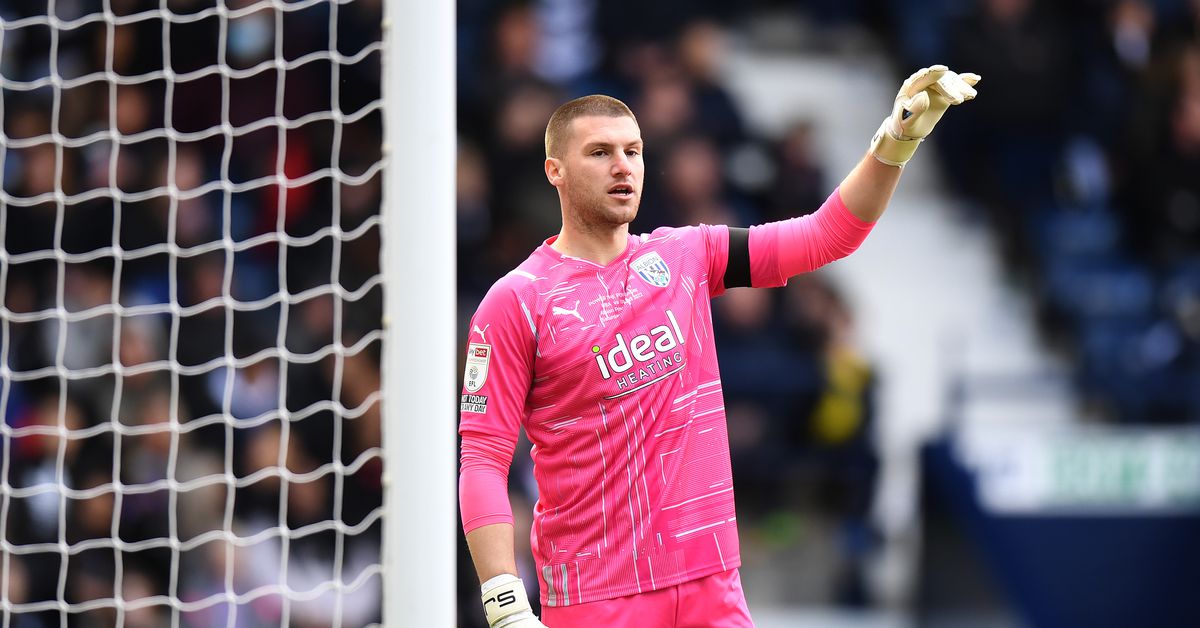 Report: Spurs in “pole position” for free agent signing of Sam Johnstone
