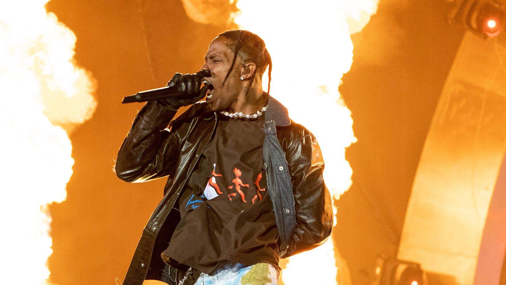 Woman who says she miscarried at Astroworld Fest files lawsuit against Travis Scott